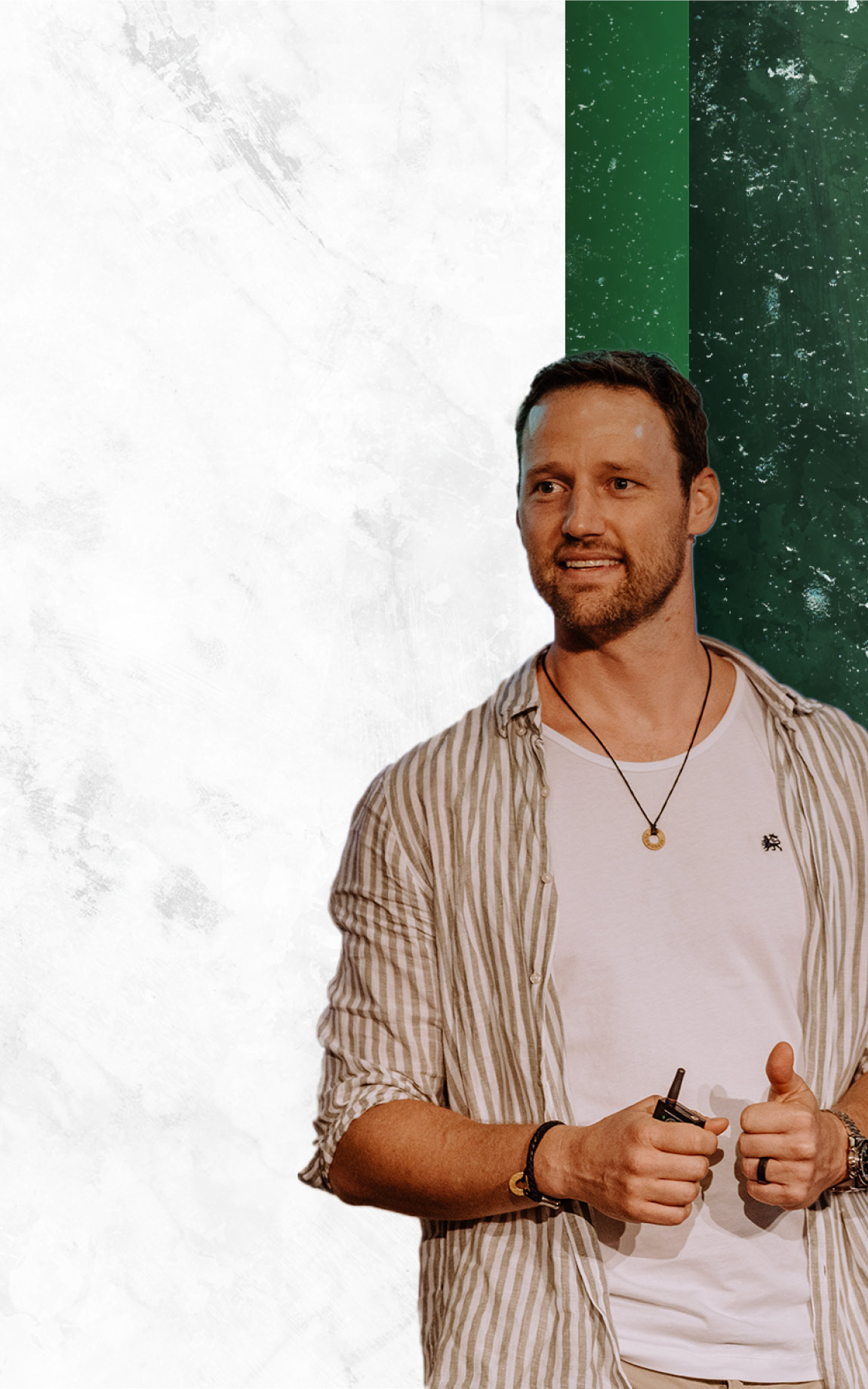 Max Gotzler steht vor einem hellen Hintergrund und ist Speaker beim Biohacking Congress 2026 dabei.